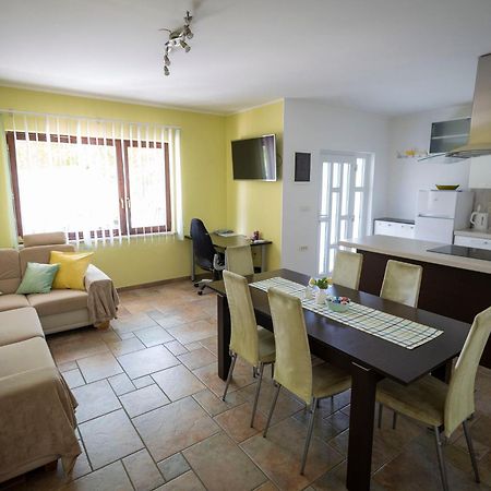 Salt Pans Apartment Порторож Экстерьер фото